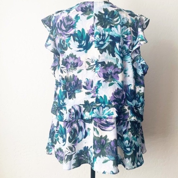 Ava Viv Floral Peplum Top - Picture 3 of 8
